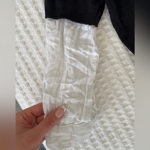 Size Medium Dress - Picture 4 of 7